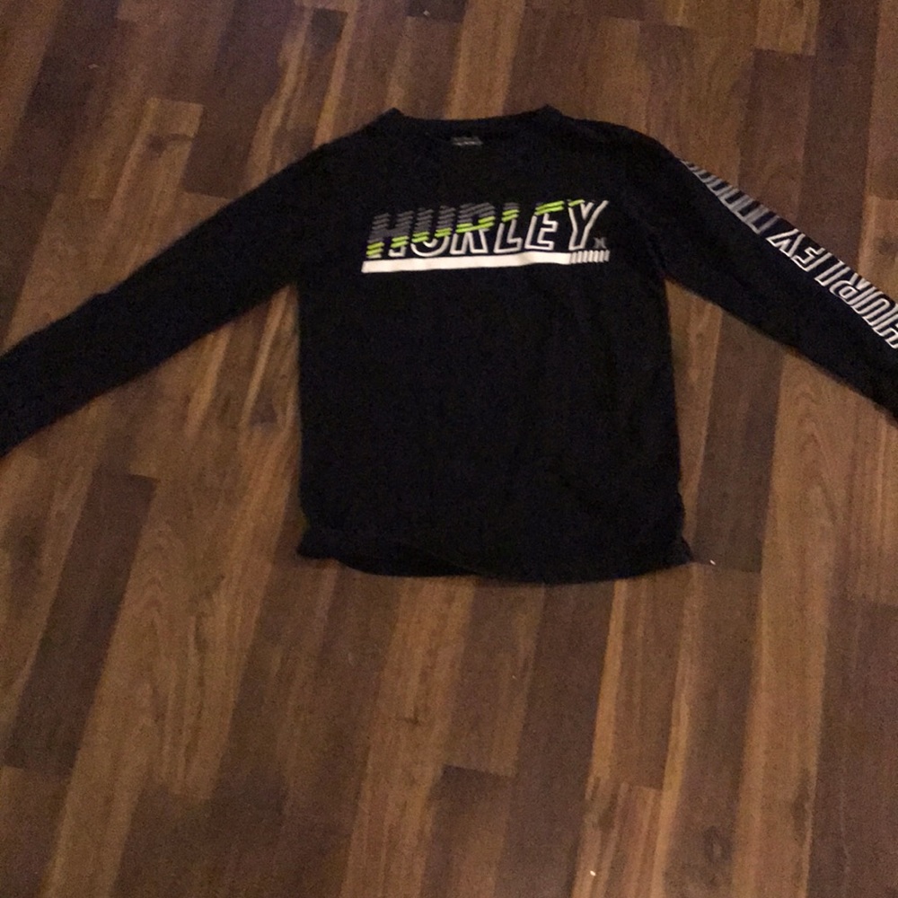 Long sleeve shirt